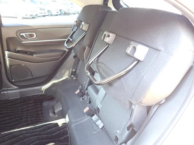 ヴェゼル ｅ：ＨＥＶＺ　純正ナビ　フルセグ　Ｒカメラ　ＥＴＣ（17枚目）