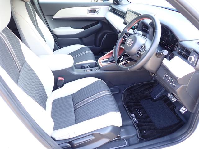 ヴェゼル ｅ：ＨＥＶＰＬａＹ　純正ナビ　フルセグ　Ｒカメラ　ＥＴＣ（18枚目）