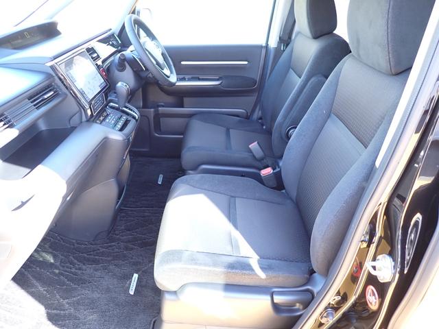 ステップワゴンスパーダ スパーダホンダセンシング　純正ナビ　フルセグ　Ｒカメラ　ＥＴＣ　Ｒモニター（19枚目）