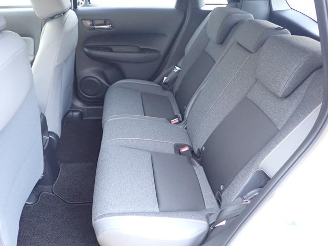 フィット ＲＳ　純正ディスプレイオーディオ　Ｒカメラ　ＥＴＣ　ＬＥＤドライブレコーダー　ホンダセンシング　アルミホイール（19枚目）