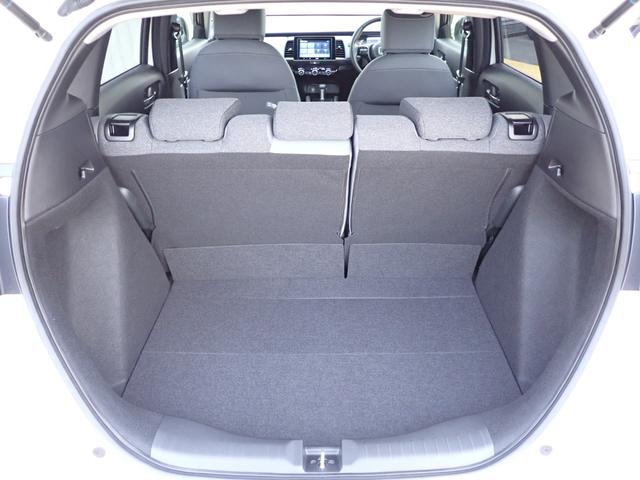 フィット ＲＳ　純正ディスプレイオーディオ　Ｒカメラ　ＥＴＣ　ＬＥＤドライブレコーダー　ホンダセンシング　アルミホイール（21枚目）