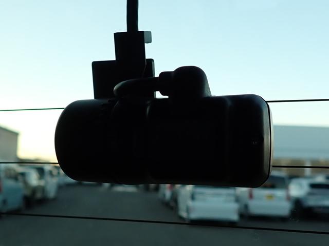 �����A�ɂ��h���C�u���R�[�_�[���t���Ă���܂��I