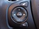 ◆ハンドルに【オーディオリモコンスイッチ】が装備されてます。視点をそらすことなく、ボリューム調整・オーディオソース切替・選曲が出来ます。運転しながら安全に操作が可能になりました。