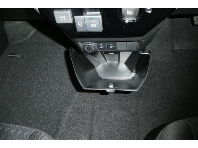 ルーミー カスタムＧ－Ｔ　助手席エアバック　両側オートスライドドア　スマートキープッシュスタート　ＬＥＤライト　横滑り防止機能　クルコン　ＥＴＣ付　アルミホイール　フルフラット　キーレス　ＤＶＤ　ナビ＆ＴＶ　セキュリティ（35枚目）
