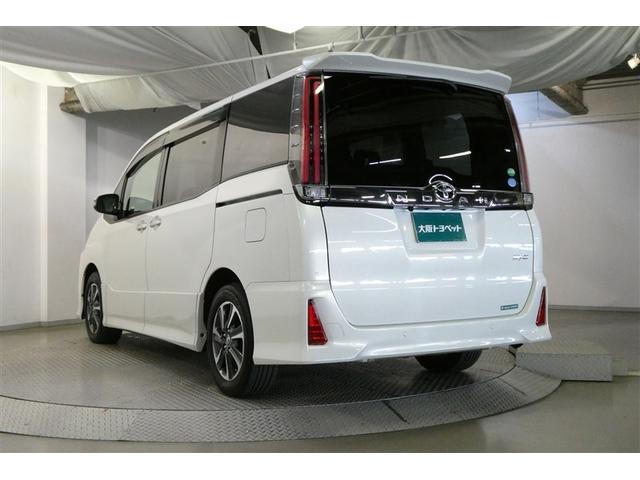 ノア Ｓｉ　ダブルバイビーＩＩ　フルフラット　横滑防止装置　ＰＣＳ　スマートキ－　Ｗエアコン　Ｂモニター　ＤＶＤ再生可　フルセグテレビ　ＥＴＣ付き　アイドリングＳ　オートエアコン　ＰＳ　クルーズＣ　ナビ＆ＴＶ　ＰＷ　ウォークスルー（7枚目）