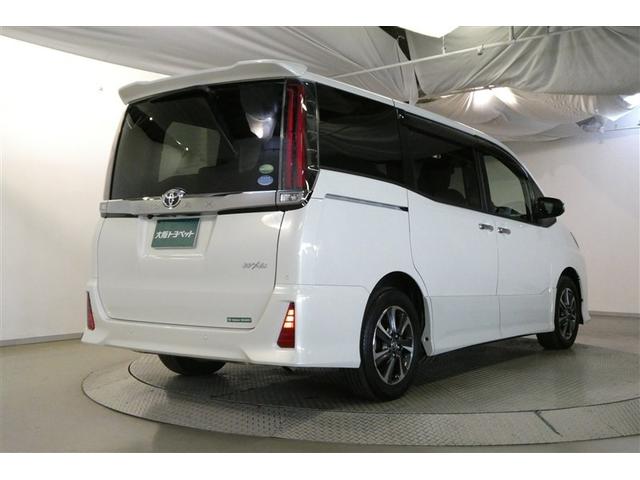 ノア Ｓｉ　ダブルバイビーＩＩ　フルフラット　横滑防止装置　ＰＣＳ　スマートキ－　Ｗエアコン　Ｂモニター　ＤＶＤ再生可　フルセグテレビ　ＥＴＣ付き　アイドリングＳ　オートエアコン　ＰＳ　クルーズＣ　ナビ＆ＴＶ　ＰＷ　ウォークスルー（9枚目）