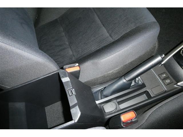 カローラフィールダー １．５Ｇ　衝突回避システム　アルミホイール　フルセグ　ナビＴＶ　ＥＴＣ　メモリーナビ　キーレス　ＥＳＣ　アイドリングストップ　パワーウィンド　ＤＶＤ　エアバッグ　パワステ　ＡＢＳ　サイドカーテンエアバック（26枚目）