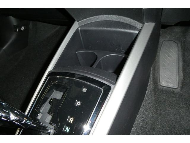 カローラフィールダー １．５Ｇ　衝突回避システム　アルミホイール　フルセグ　ナビＴＶ　ＥＴＣ　メモリーナビ　キーレス　ＥＳＣ　アイドリングストップ　パワーウィンド　ＤＶＤ　エアバッグ　パワステ　ＡＢＳ　サイドカーテンエアバック（28枚目）