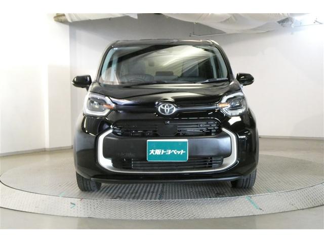 シエンタ ハイブリッドＺ　ＴＳＳ　フルフラットシート　エアバック　アルミ　キーレスエントリー　ナビＴＶ　イモビライザー　バックモニター　ＬＥＤヘッドライト　ＥＴＣ車載器　横滑り防止　スマートキー　オートエアコン　ＷＳＲＳ（2枚目）