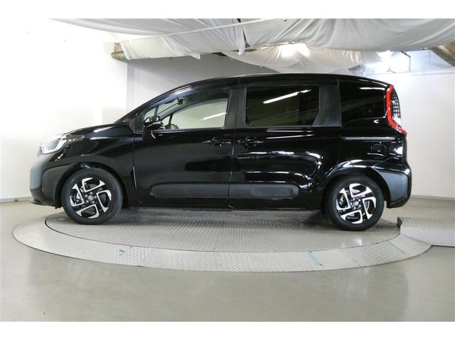 シエンタ ハイブリッドＺ　ＴＳＳ　フルフラットシート　エアバック　アルミ　キーレスエントリー　ナビＴＶ　イモビライザー　バックモニター　ＬＥＤヘッドライト　ＥＴＣ車載器　横滑り防止　スマートキー　オートエアコン　ＷＳＲＳ（4枚目）