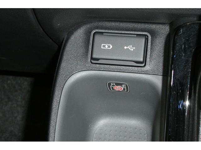 シエンタ ハイブリッドＺ　ＴＳＳ　フルフラットシート　エアバック　アルミ　キーレスエントリー　ナビＴＶ　イモビライザー　バックモニター　ＬＥＤヘッドライト　ＥＴＣ車載器　横滑り防止　スマートキー　オートエアコン　ＷＳＲＳ（25枚目）