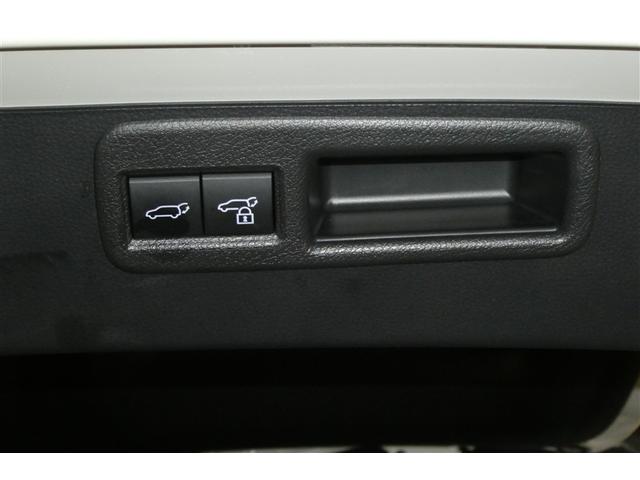 ハリアー Z レザーパッケージ イモビ バックモニター プリクラッシュセーフティ LEDヘッド クルコン 横滑防止装置 メディアプレイヤー接続 地デジTV レザーシート ドライブレコーダー 4WD スマートキー ETC キーレス(11枚目)