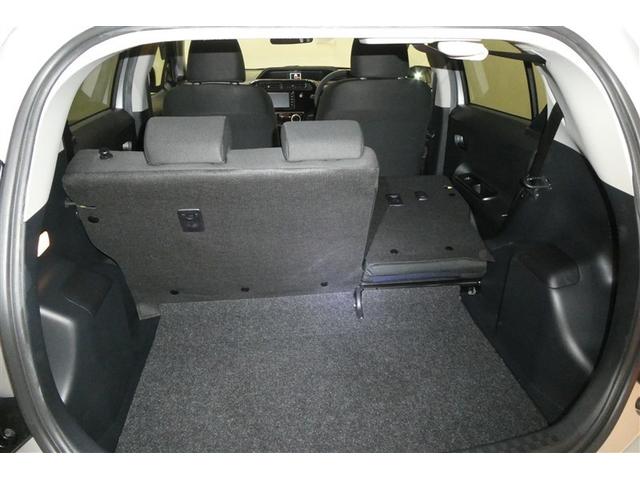 アクア Ｓ　スマートキープッシュスタート　キーレスエントリ　イモビ　ナビ＆ＴＶ　オートエアコン　デュアルエアバック　ＥＳＣ　Ｂカメラ　パワーウィンドウ　ＡＵＸ端子　ＥＴＣ　ＳＲＳ　ワンセグＴＶ　パワーステアリング（15枚目）