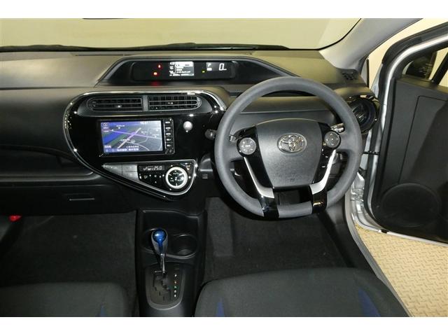 アクア Ｓ　スマートキープッシュスタート　キーレスエントリ　イモビ　ナビ＆ＴＶ　オートエアコン　デュアルエアバック　ＥＳＣ　Ｂカメラ　パワーウィンドウ　ＡＵＸ端子　ＥＴＣ　ＳＲＳ　ワンセグＴＶ　パワーステアリング（16枚目）