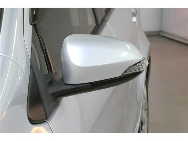 アクア Ｓ　スマートキープッシュスタート　キーレスエントリ　イモビ　ナビ＆ＴＶ　オートエアコン　デュアルエアバック　ＥＳＣ　Ｂカメラ　パワーウィンドウ　ＡＵＸ端子　ＥＴＣ　ＳＲＳ　ワンセグＴＶ　パワーステアリング（35枚目）