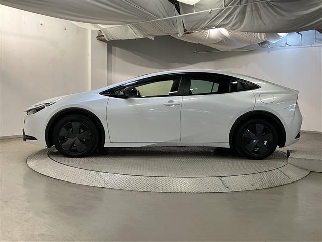 プリウス U プリクラッシュセーフティー ABS 地デジ 100V バックモニター ナビ&TV クルコン 盗難防止装置 LEDライト アルミホイール ETC付 スマートキ メモリーナビ キーレス サイドエアバッグ(4枚目)