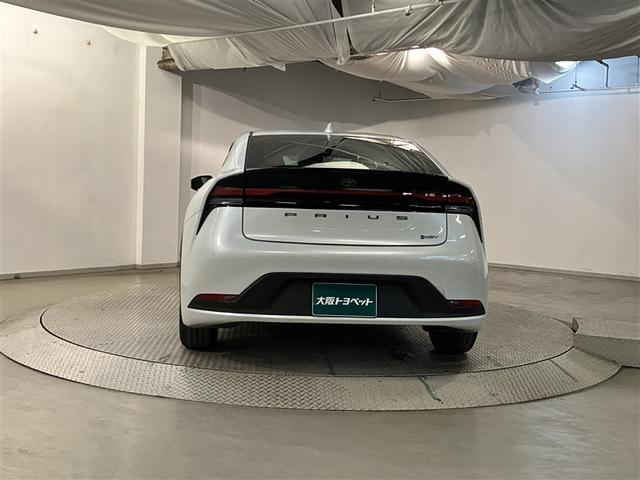 プリウス U プリクラッシュセーフティー ABS 地デジ 100V バックモニター ナビ&TV クルコン 盗難防止装置 LEDライト アルミホイール ETC付 スマートキ メモリーナビ キーレス サイドエアバッグ(7枚目)