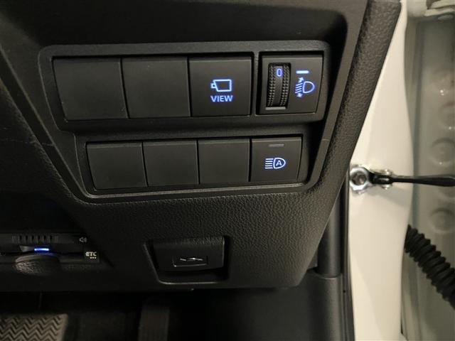 ヤリス ハイブリッドＺ　スマートキー＆プッシュスタート　パワーウィンドウ　Ｉストップ　ＤＶＤ　フルセグＴＶ　サイドエアバッグ　ナビ＆ＴＶ　ＬＥＤライト　パワーステアリング　ＥＴＣ装備　横滑防止装置　メディアプレイヤー接続（26枚目）