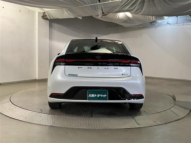 プリウス Z Rカメラ フルセグ地デジTV パノラミックルーフ フルオートエアコン サイドエアバッグ ドラレコ付き メモリーナビゲーション ESC ナビTV パワーステアリング アルミ Pシート インテリキー(7枚目)