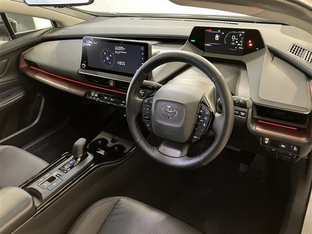 プリウス Z Rカメラ フルセグ地デジTV パノラミックルーフ フルオートエアコン サイドエアバッグ ドラレコ付き メモリーナビゲーション ESC ナビTV パワーステアリング アルミ Pシート インテリキー(11枚目)