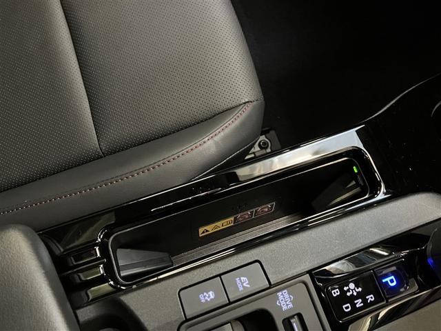 プリウス Z Rカメラ フルセグ地デジTV パノラミックルーフ フルオートエアコン サイドエアバッグ ドラレコ付き メモリーナビゲーション ESC ナビTV パワーステアリング アルミ Pシート インテリキー(35枚目)