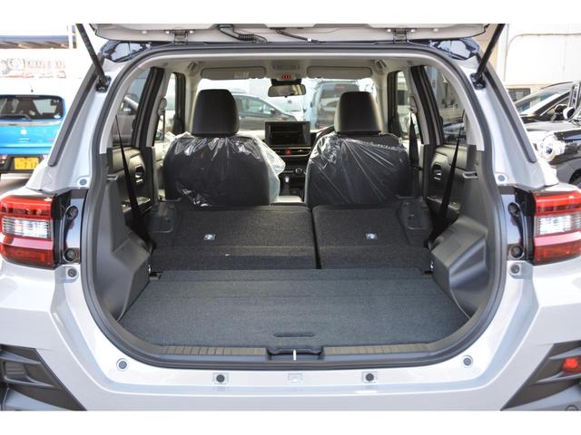 プレミアムG HEV - 新車 - 9型大画面ナビ&フルセグTV&全方位パノラマモニター&舵角対応バックカメラ&ETC車載器&フロアマット付き(15枚目)