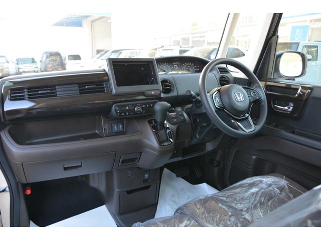 L コーディネートスタイル - 新車 - フルセグTV搭載ナビ&バックカメラ&ナビ連動ドライブレコーダー&ETC車載器&フロアマット付き(3枚目)