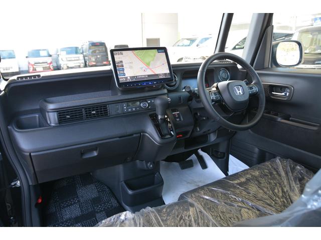 Ｎ－ＢＯＸカスタム ターボ　－　新車　－　アルパインＢＩＧ－Ｘ　１１型大画面スマホアプリ連携ナビ＆Ａｐｐｌｅ　ＣａｒＰｌａｙ／Ａｎｄｒｏｉｄ　Ａｕｔｏ対応＆フルセグＴＶ＆ナビ連動舵角対応リヤワイドカメラ＆ＥＴＣ＆フロアマット付き（3枚目）