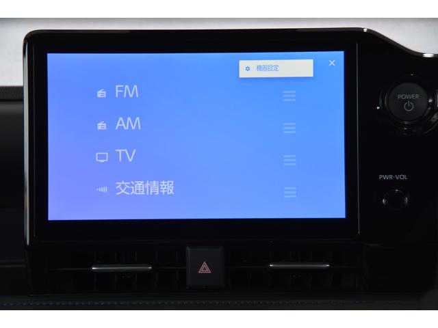 ヴォクシー ハイブリッドＳ－Ｚ　Ｅ－Ｆｏｕｒ－登録済未使用車－　快適便利パッケージ＆トヨタチームメイト＆アドバンストドライブ＆デジタルミラー＆ＬＥＤヘッドランプ＆ＣＤ・ＤＶＤ＆ユニバーサルステップ＆寒冷地仕様＆デジタルキー＆ＩＴＳ付（5枚目）
