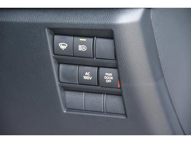 ヴォクシー ハイブリッドＳ－Ｚ　Ｅ－Ｆｏｕｒ－登録済未使用車－　快適便利パッケージ＆トヨタチームメイト＆アドバンストドライブ＆デジタルミラー＆ＬＥＤヘッドランプ＆ＣＤ・ＤＶＤ＆ユニバーサルステップ＆寒冷地仕様＆デジタルキー＆ＩＴＳ付（15枚目）