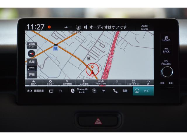 ヴェゼル ｅ：ＨＥＶ　ＲＳ　－　新車　－　ＨｏｎｄａＣＯＮＮＥＣＴディスプレーナビ＆フルセグＴＶ＆ＡｐｐｌｅＣａｒＰｌａｙ／ＡｎｄｒｏｉｄＡｕｔｏ対応＆舵角対応リヤワイドカメラ（３ビュー切り替え）＆ナビ連動ＥＴＣ２．０＆マット付（4枚目）