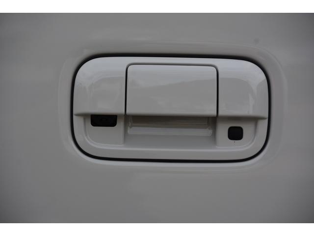 ハスラー タフワイルド　－新車－２トーンカラー仕様車　８型大画面ナビ＆フルセグＴＶ＆ＡｐｐｌｅＣａｒＰｌａｙ／ＡｎｄｒｏｉｄＡｕｔｏ対応＆ＣＤ・ＤＶＤ・ＳＤ再生＆ＵＳＢ・Ｂｌｕｅｔｏｏｔｈ接続＆バックカメラ＆ＥＴＣ＆マット付（8枚目）