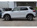新車メーカー注文により新車設定色各色お選びいただけます。メーカー設定オプション色をお選びいただく場合は別途33,000円高です。ご希望通りのボディカラーでお客様のイメージ通りの新車をお楽しみください。
