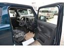 運転席の足元もゆったり^^快適です♪カーズカフェ は新車専門店ですので、ご注文時のメーカー出荷最新モデルにて手配致します。詳しくはお電話にてお問い合わせください^^TEL:079-280-1118