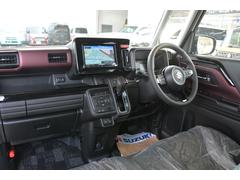 新車専門店カーズカフェの厳選８型大画面ハイスペックナビ＆フルセグＴＶ＆バックカメラ＆ＥＴＣ＆フロアマットを取付け済みでお渡しです！車両総額にコミコミですのでご予算も安心です！新車設定色各色選べます！ 3