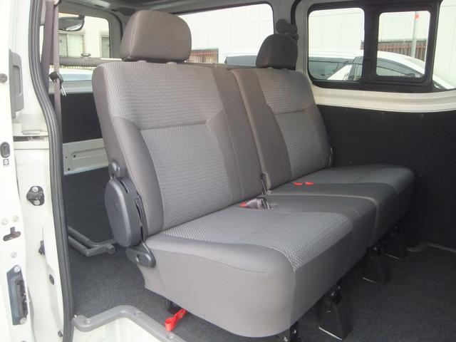 ＮＶ３５０キャラバンバン ロングＶＸ　法人ユーザー買取車・記録簿９枚・６人乗・後席左右分割可倒式・衝突軽減ブレーキ・同色バンパー・ＬＥＤヘッドライト・電動ドアミラー・ドラレコ・純正ナビＴＶ・バックカメラ・ＥＴＣ・キーレス・５ドア後席両側窓（46枚目）