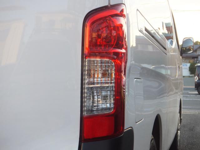 NV350キャラバンバン ロングDX 後期型・禁煙車・法人ユーザー買取車・記録簿4枚・2024年製タイヤ4本・衝突軽減ブレーキ・メモリナビ・ブルートゥース・バックカメラ・ドラレコ・ETC・キーレスキー・6人乗り・5ドア・両側スライド窓(13枚目)