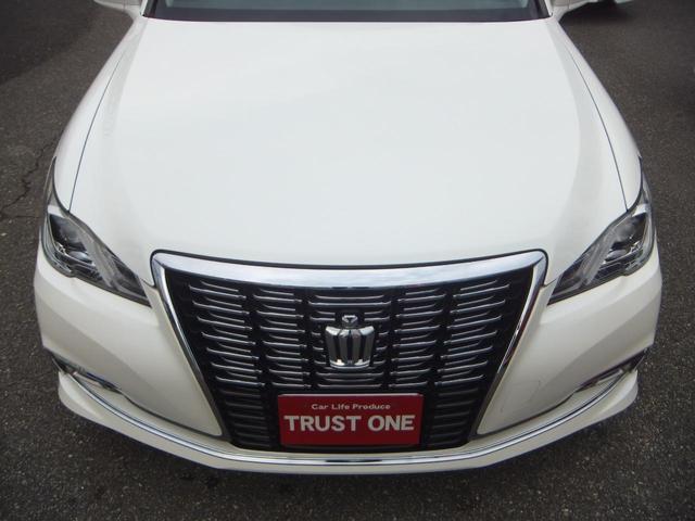 クラウン ロイヤルサルーン　後期型・黒内装・記録簿１１枚・純正ＳＤナビ・フルセグＴＶ・ブルートゥース・バックカメラ・ＥＴＣ・電動シート・ロック連動開閉ドアミラー・ＬＥＤヘッドライト・ＬＥＤフォグランプ・純正１６インチアルミ（23枚目）