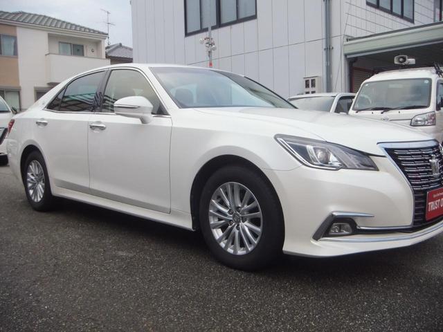 クラウン ロイヤルサルーン　後期型・黒内装・記録簿１１枚・純正ＳＤナビ・フルセグＴＶ・ブルートゥース・バックカメラ・ＥＴＣ・電動シート・ロック連動開閉ドアミラー・ＬＥＤヘッドライト・ＬＥＤフォグランプ・純正１６インチアルミ（25枚目）