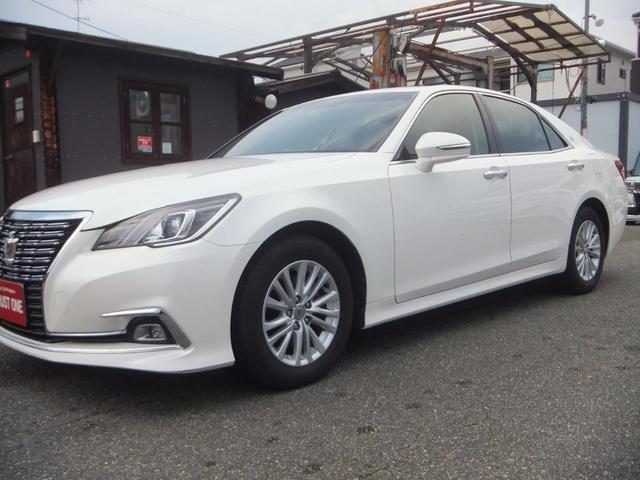 クラウン ロイヤルサルーン　後期型・黒内装・記録簿１１枚・純正ＳＤナビ・フルセグＴＶ・ブルートゥース・バックカメラ・ＥＴＣ・電動シート・ロック連動開閉ドアミラー・ＬＥＤヘッドライト・ＬＥＤフォグランプ・純正１６インチアルミ（27枚目）