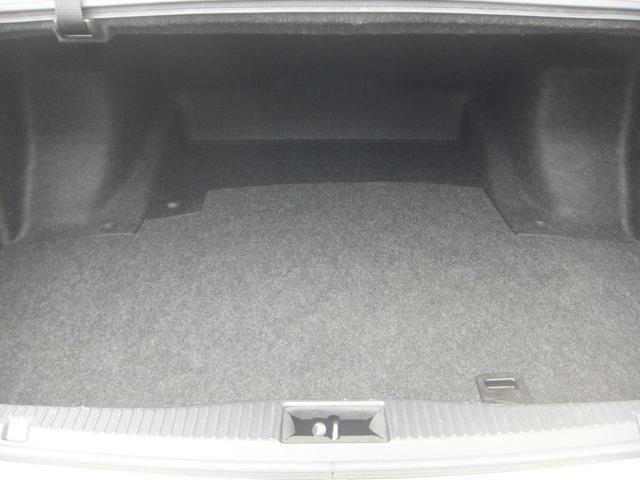 クラウン ロイヤルサルーン　後期型・黒内装・記録簿１１枚・純正ＳＤナビ・フルセグＴＶ・ブルートゥース・バックカメラ・ＥＴＣ・電動シート・ロック連動開閉ドアミラー・ＬＥＤヘッドライト・ＬＥＤフォグランプ・純正１６インチアルミ（54枚目）