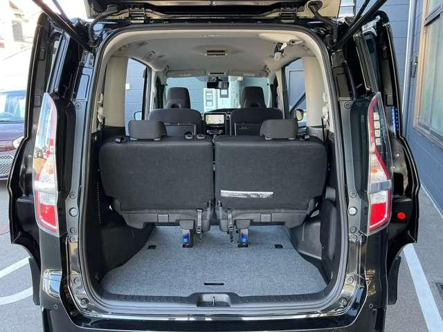 セレナ １．２　ｅ－ＰＯＷＥＲ　ハイウェイスター　Ｖ　シートヒーター＆メモリーナビ＆プロパイロ　３６０°カメラ　エマジェンシーブレーキ　１オナ　寒冷地仕様　スマキー　バックカメラ　ＬＥＤ　レーンアシスト　ＥＴＣ　ドラレコ　Ａストップ　イモビ　フルオートエアコン　アルミホイール　エアバック　ＡＢＳ（16枚目）