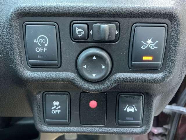 ノート メダリスト　メモリーナビ＆フルセグ＆アラウンドビューモニター（ＭＯＤ機能付き）＆ＥＴＣ＆ドラレコ＆キセノンヘッドライト＆エマージェンシーブレーキ＆ＬＤＷ（車線逸脱警報】＆踏み間違い衝突防止アシスト（9枚目）