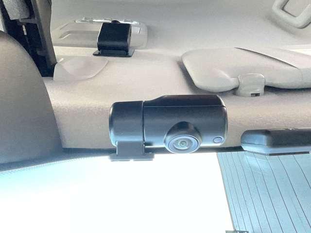 ルークス 660 ハイウェイスターX プロパイロット エディション 当社元試乗車&メモリーナビ&フルセグ 左右パワースライドドア アイドリング イモビ パノラマモニター 助手席エアバッグ 衝突軽減ブレーキ PW ナビ&TV 1セグ LEDヘッドライト LDW スマートキー ETC ドライブレコーダー PS(8枚目)