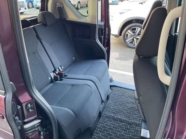 ルークス 660 ハイウェイスターX プロパイロット エディション 当社元試乗車&メモリーナビ&フルセグ 左右パワースライドドア アイドリング イモビ パノラマモニター 助手席エアバッグ 衝突軽減ブレーキ PW ナビ&TV 1セグ LEDヘッドライト LDW スマートキー ETC ドライブレコーダー PS(17枚目)