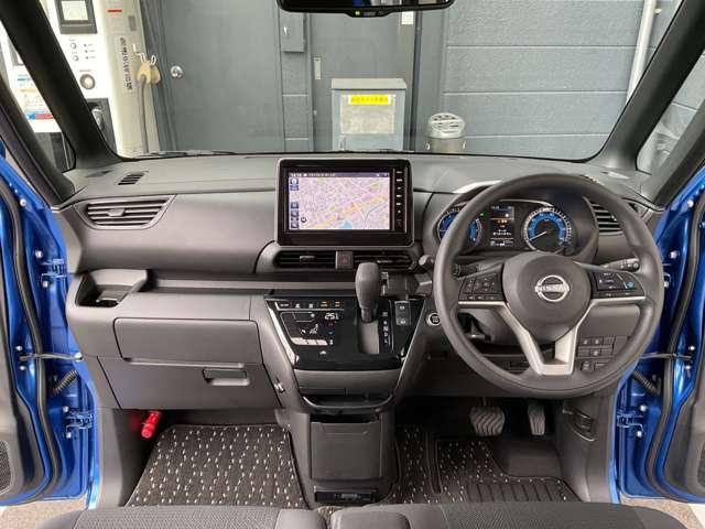 ルークス ６６０　ハイウェイスターＸ　プロパイロット　エディション　当社元試乗車＆メモリーナビ＆フルセグ　左右パワースライドドア　アイドリング　イモビ　パノラマモニター　助手席エアバッグ　衝突軽減ブレーキ　ＰＷ　ナビ＆ＴＶ　１セグ　ＬＥＤヘッドライト　ＬＤＷ　スマートキー　ＥＴＣ　ドライブレコーダー　ＰＳ（3枚目）