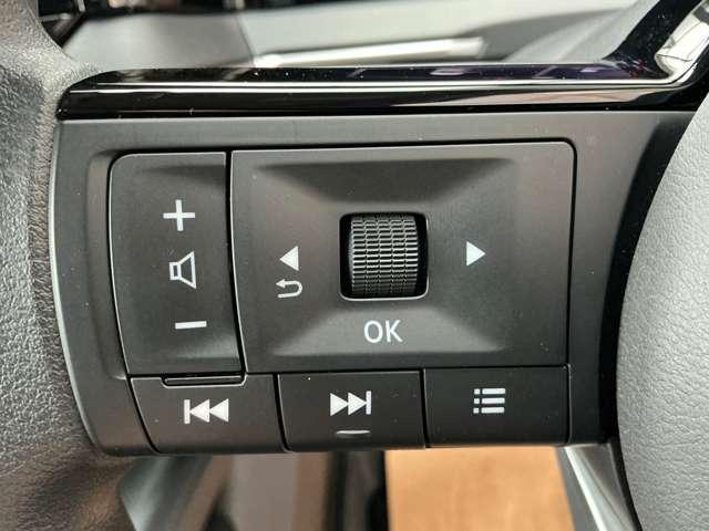 ノート 1.2 X 当社元試乗車&メモリーナビ&フルセグ リアカメラ 衝突被害軽減ブレ-キ 全方位カメラ ETC付 LEDヘッドライト レーンアシスト インテリジェントキー ドラレコ アイドリングストップ 盗難防止システム ワンセグTV TVナビ 試乗車UP(11枚目)