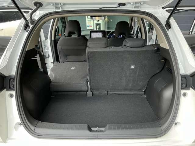 ノート 1.2 X 当社元試乗車&メモリーナビ&フルセグ リアカメラ 衝突被害軽減ブレ-キ 全方位カメラ ETC付 LEDヘッドライト レーンアシスト インテリジェントキー ドラレコ アイドリングストップ 盗難防止システム ワンセグTV TVナビ 試乗車UP(17枚目)