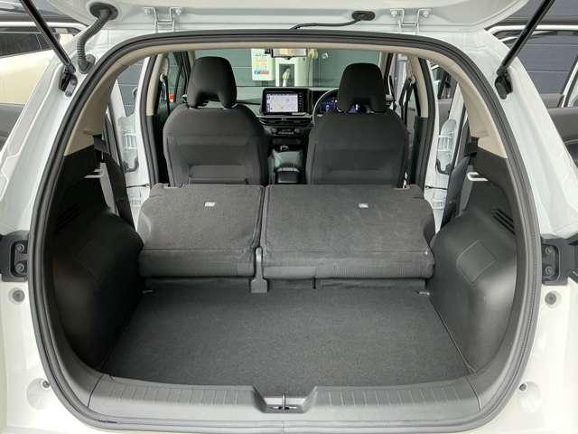 ノート 1.2 X 当社元試乗車&メモリーナビ&フルセグ リアカメラ 衝突被害軽減ブレ-キ 全方位カメラ ETC付 LEDヘッドライト レーンアシスト インテリジェントキー ドラレコ アイドリングストップ 盗難防止システム ワンセグTV TVナビ 試乗車UP(18枚目)