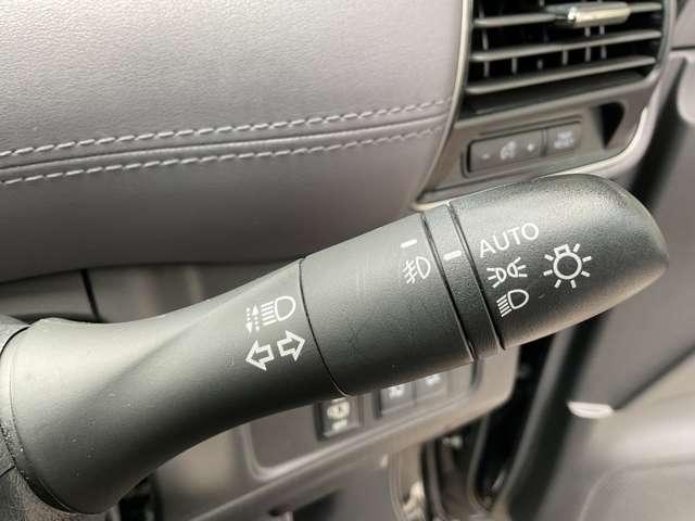 セレナ ｅ－パワー　ハイウェイスターＶ　プロパイロット＆メモリーナビ（ＭＭ５２０Ｄ－Ｌ）＆フルセグ＆アラウンドビューモニター＆前後ドラレコ＆ＥＴＣ＆両側オートスライドドア＆防水シート（13枚目）